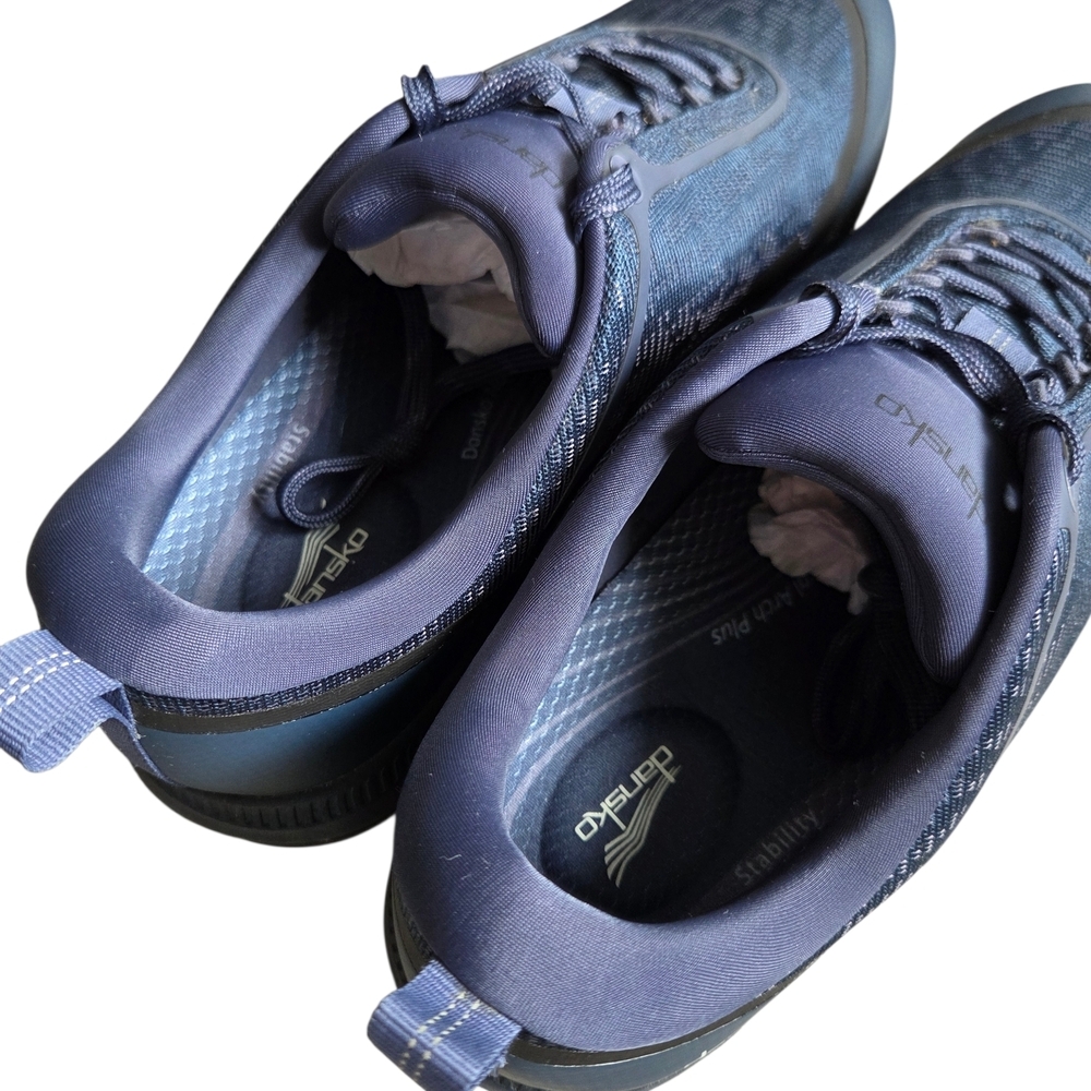 Dansko Makayla Waterproof Hiking Shoes 8 - Picture 12 of 13